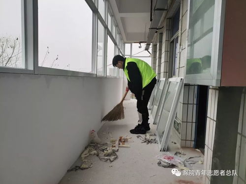 美院暖心行 繪畫與舞蹈輔導服務(wù)點亮老年人生活